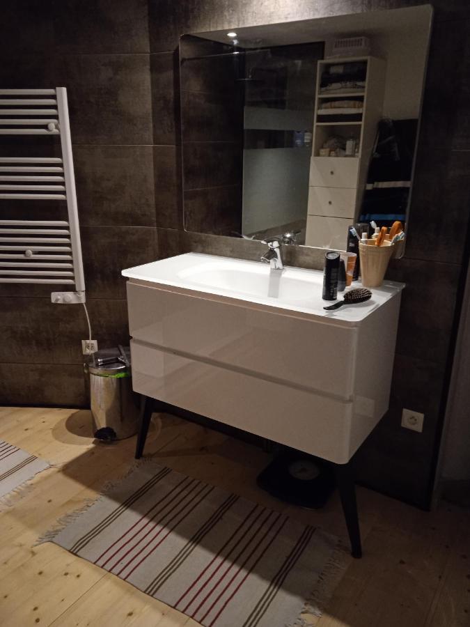 Tour Medievale De L'An Mille Apartment Loudes Luaran gambar