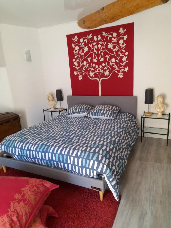 Tour Medievale De L'An Mille Apartment Loudes Luaran gambar