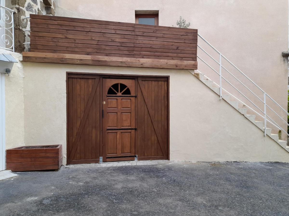 Tour Medievale De L'An Mille Apartment Loudes Luaran gambar
